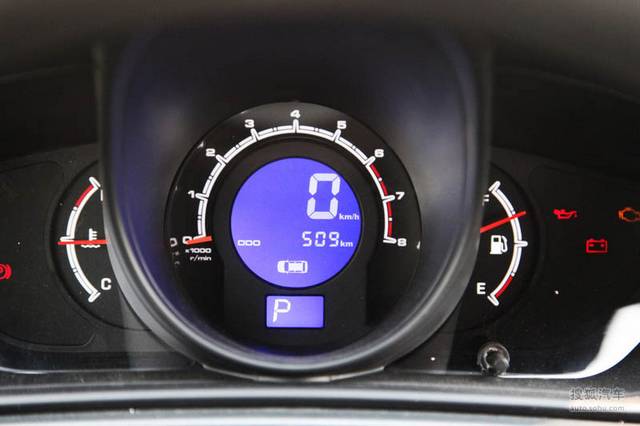  معرفی لیفان X60 با گیربکس CVT 