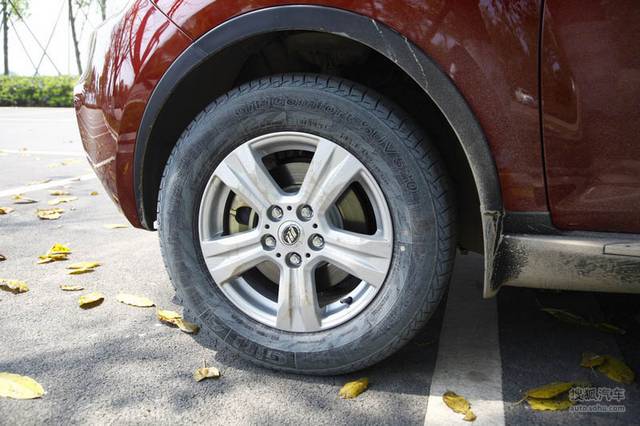  معرفی لیفان X60 با گیربکس CVT 