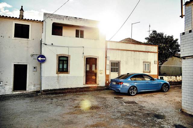  رقابت و مقایسه بی ام و M3 و مرسدس C63 AMG 