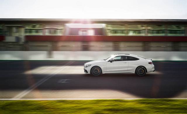 مرسدس C63 AMG Coupe متولد شد 