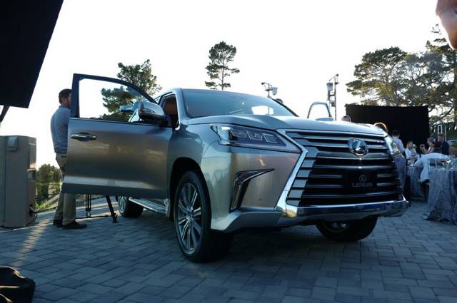  معرفی 5 ویژگی مهم لکسس LX570 