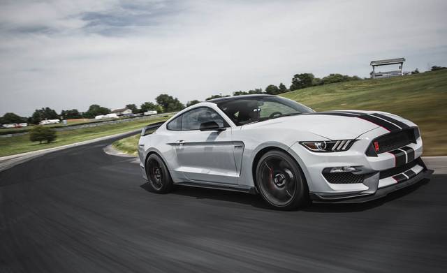  اولین تجربه رانندگی با شلبی موستانگ GT350R 