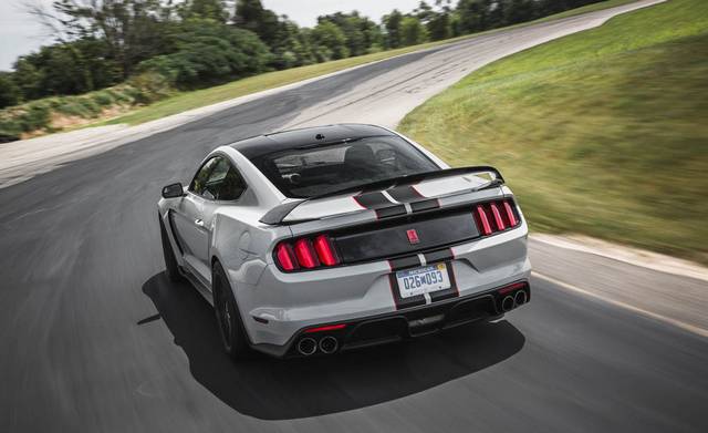  اولین تجربه رانندگی با شلبی موستانگ GT350R 