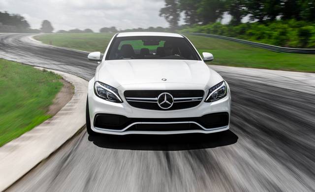  تست و بررسی مرسدس C63 S AMG سدان 