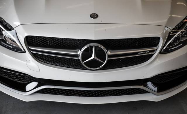  تست و بررسی مرسدس C63 S AMG سدان 