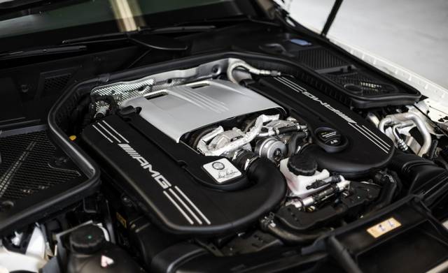  تست و بررسی مرسدس C63 S AMG سدان 