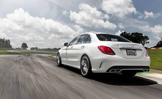  تست و بررسی مرسدس C63 S AMG سدان 