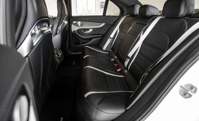  تست و بررسی مرسدس C63 S AMG سدان 