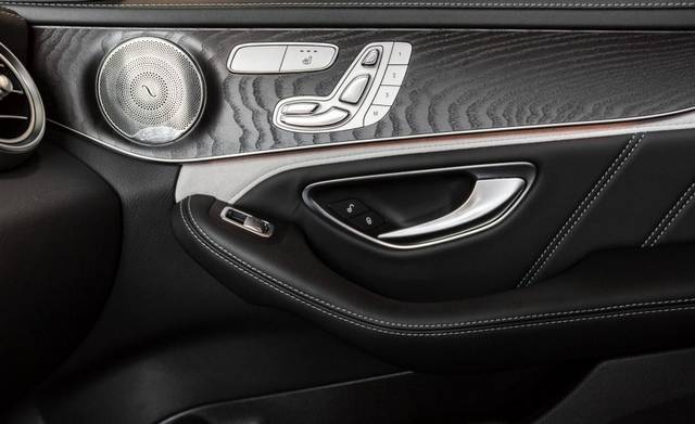  تست و بررسی مرسدس C63 S AMG سدان 