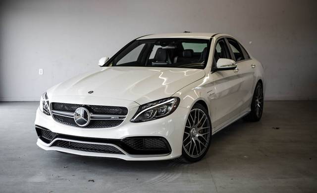  تست و بررسی مرسدس C63 S AMG سدان 