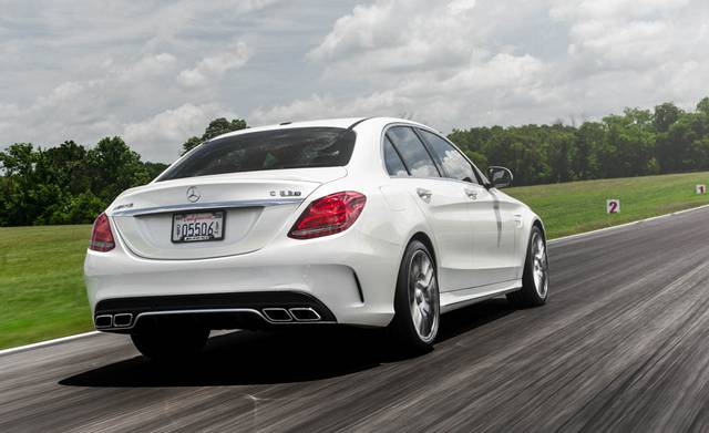  تست و بررسی مرسدس C63 S AMG سدان 
