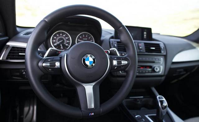  تست و بررسی بی ام و M235i xDrive مدل 2015 