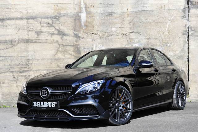  مرسدس AMG C63 S نسخه برابوس 