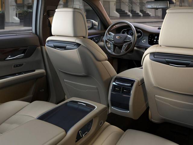  قیمت گذاری کادیلاک CT6 