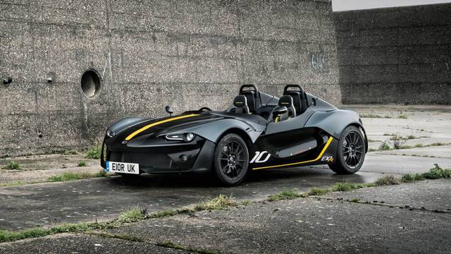  معرفی زنوس E10 R 