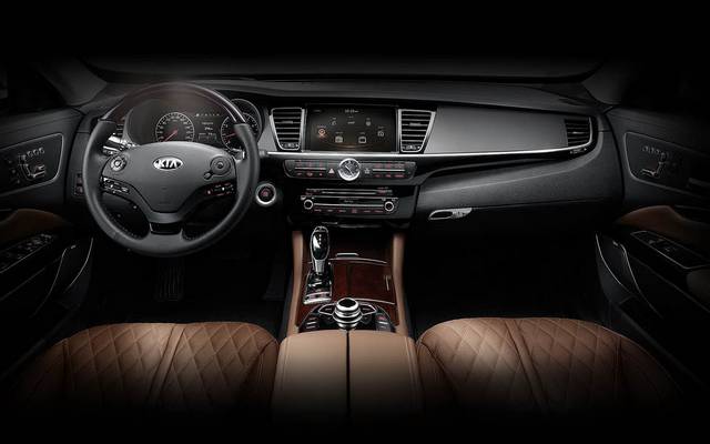  کیا K900 با موتور V6 