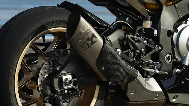  نسخه ویژه YZF-R1 برای 60 سالگی یاماها 