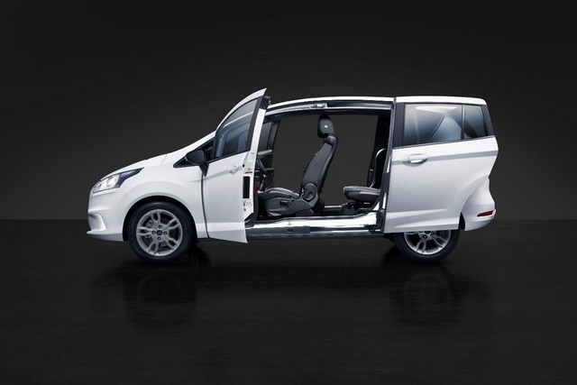  فورد B-MAX با پیشرانه جدید 
