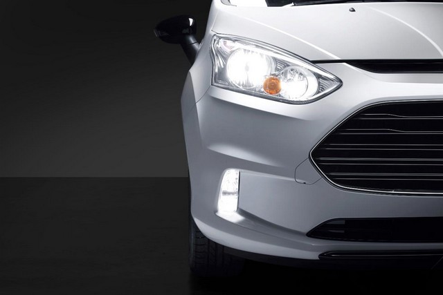  فورد B-MAX با پیشرانه جدید 