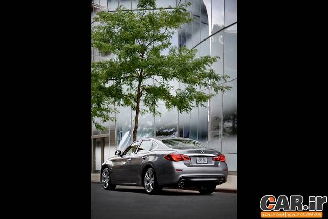  اینفینیتی Q70 با موتور مرسدس بنز! 